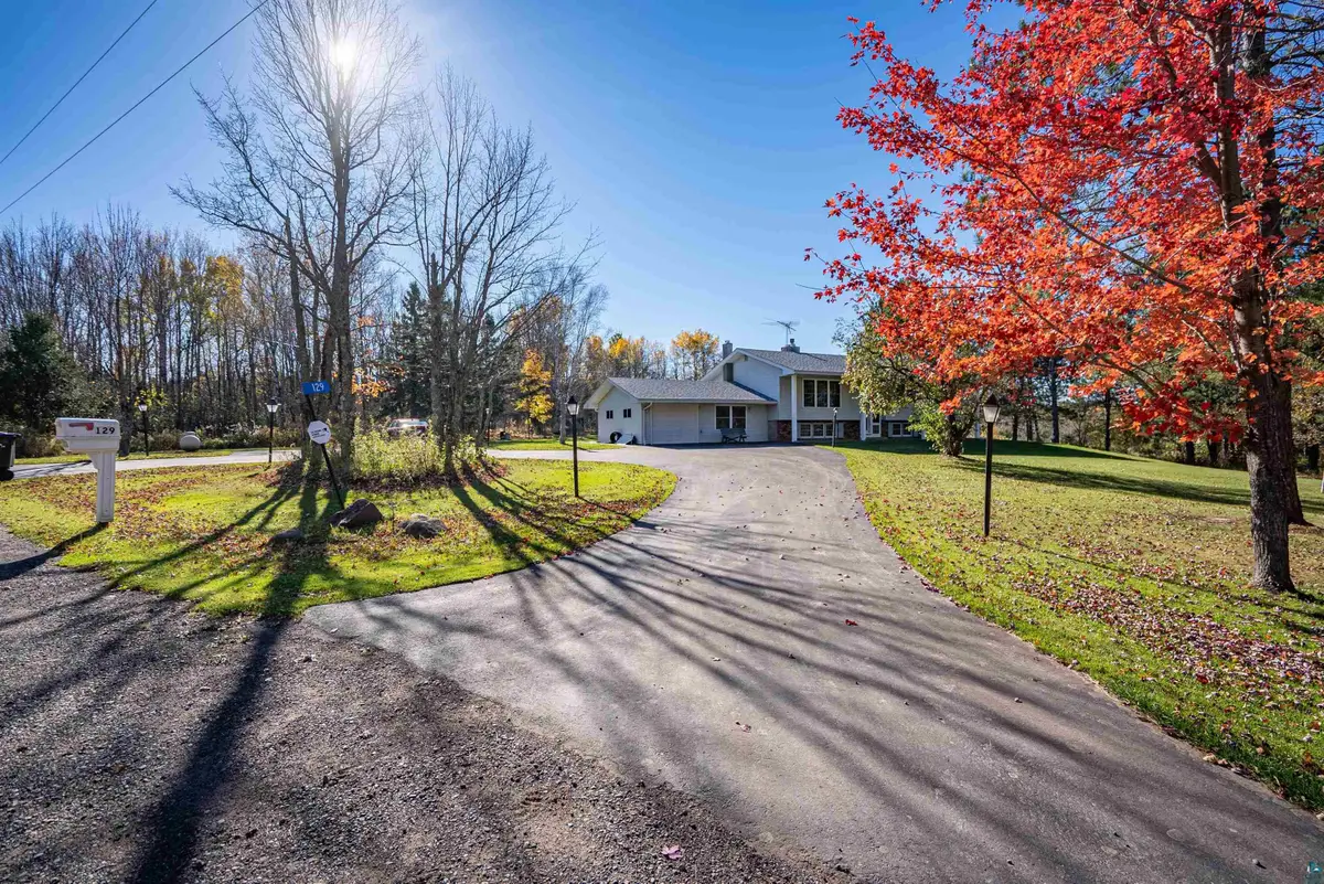 129 Gleason Rd, Duluth, MN 55810 - #1