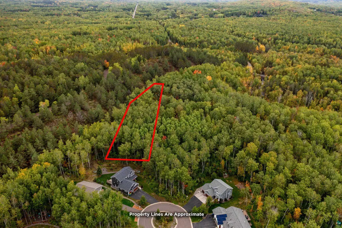 30Xx Bald Eagle Circle, Duluth, MN 55804 - #1