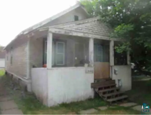 2518 W 4th Ave, Hibbing, MN 55746