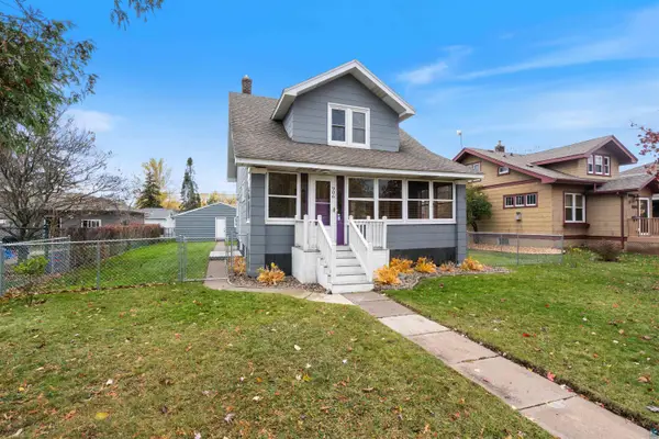 906 E 5th St, Superior, WI 54880