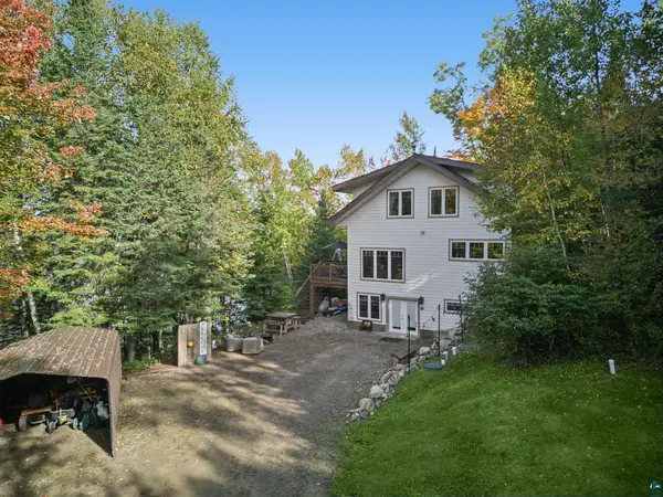 12809 Guello Rd, Hibbing, MN 55746