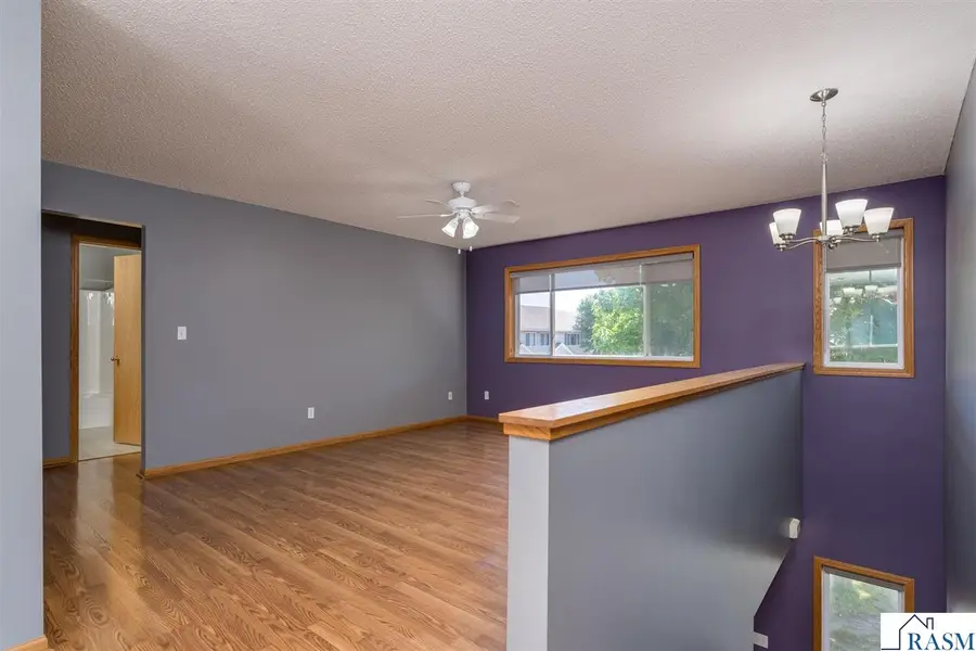 313 Tanager Rd, Mankato, MN 56001 - #3