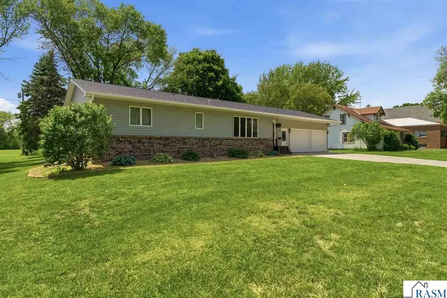 122 E Martin Street, Lewisville, MN 56060 - #2