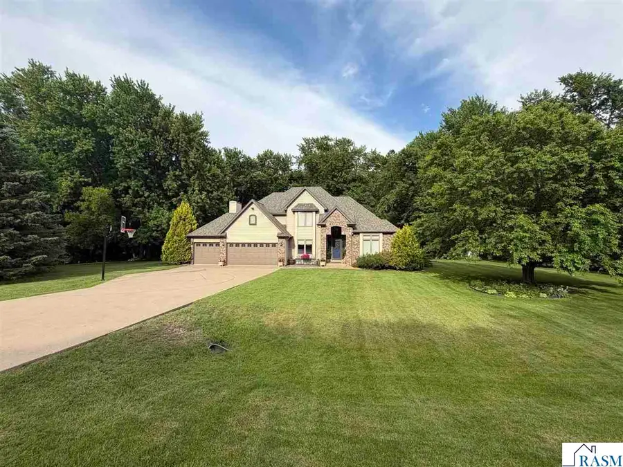 203 Country Club Drive, Mankato, MN 56001 - #2