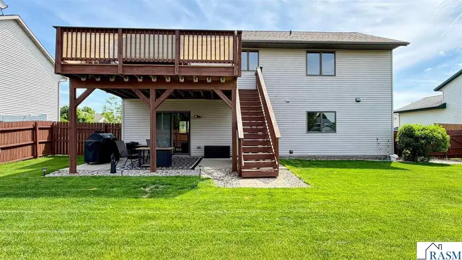 208 Maverick Dr, Mankato, MN 56001 - #3