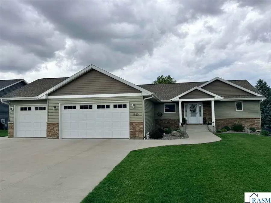 1820 Turner Road, New Ulm, MN 56073 - #2