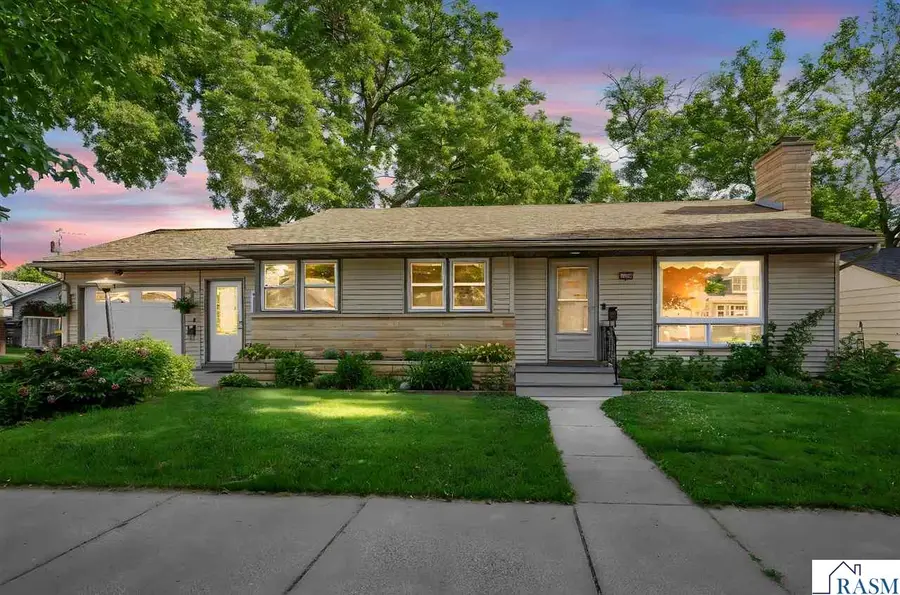 506 wheeler Avenue, North Mankato, MN 56003 - #2