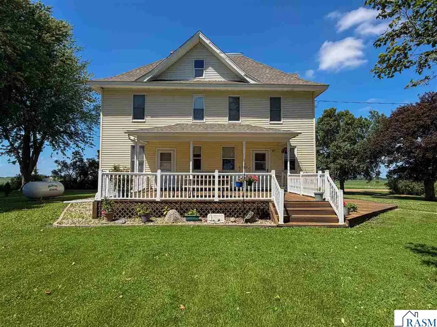 38575 280th Street, Henderson, MN 56044 - #2