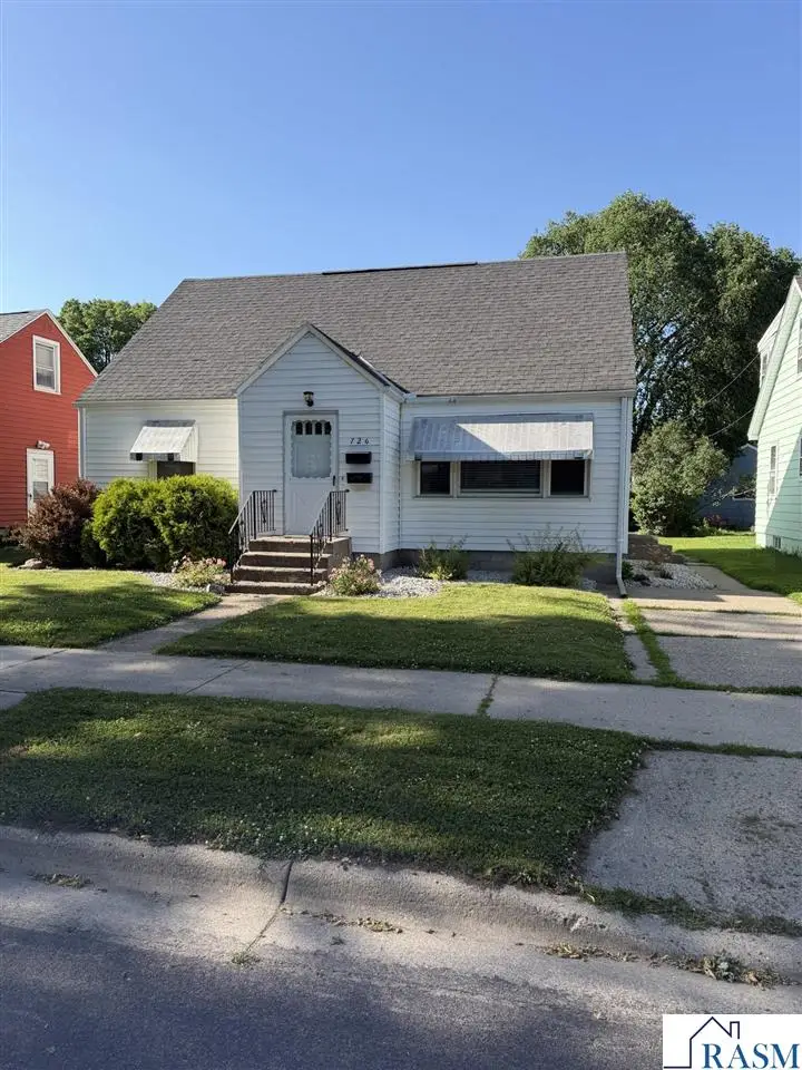 726 South Avenue, North Mankato, MN 56003 - #1