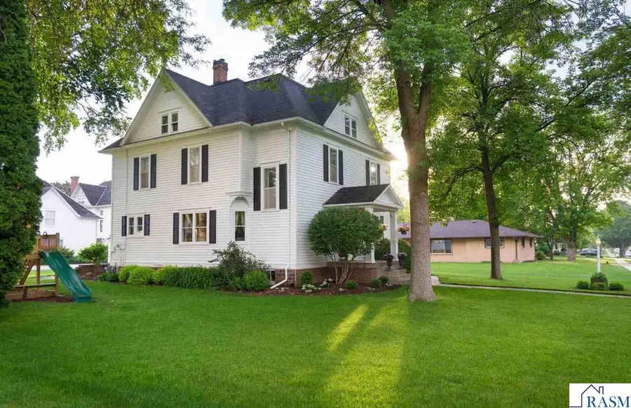 110 SW Summit Street, Sleepy Eye, MN 56085 - #3