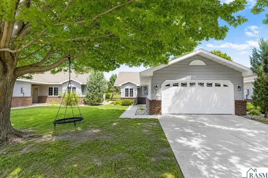 105 Raven Court, Mankato, MN 56001 - #2