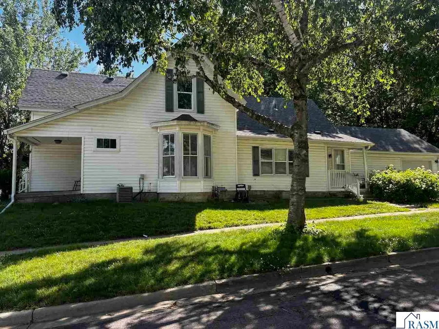 600 S Washington Avenue, Saint Peter, MN 56082 - #2