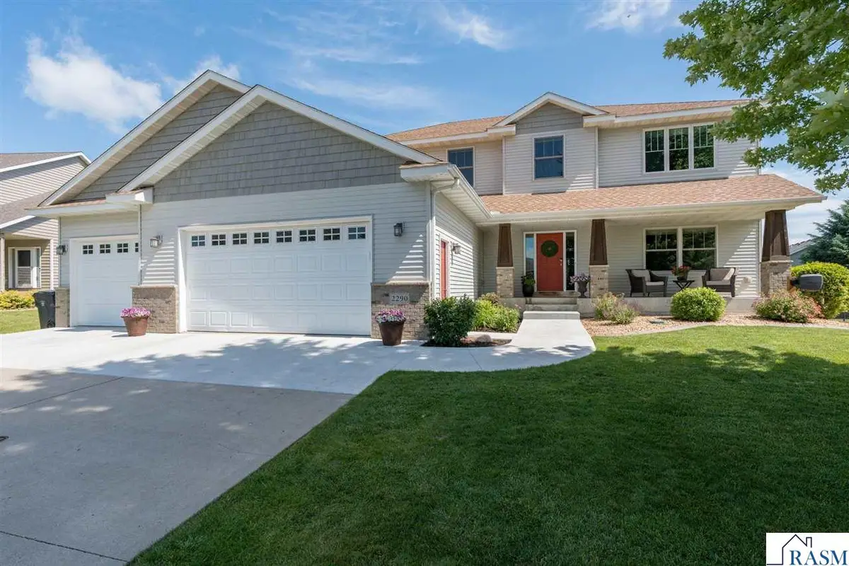 2290 Balsam Drive, North Mankato, MN 56003 - #1