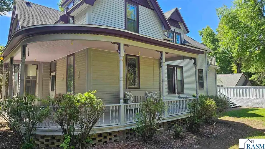 1602 S Washington Street, New Ulm, MN 56073 - #3