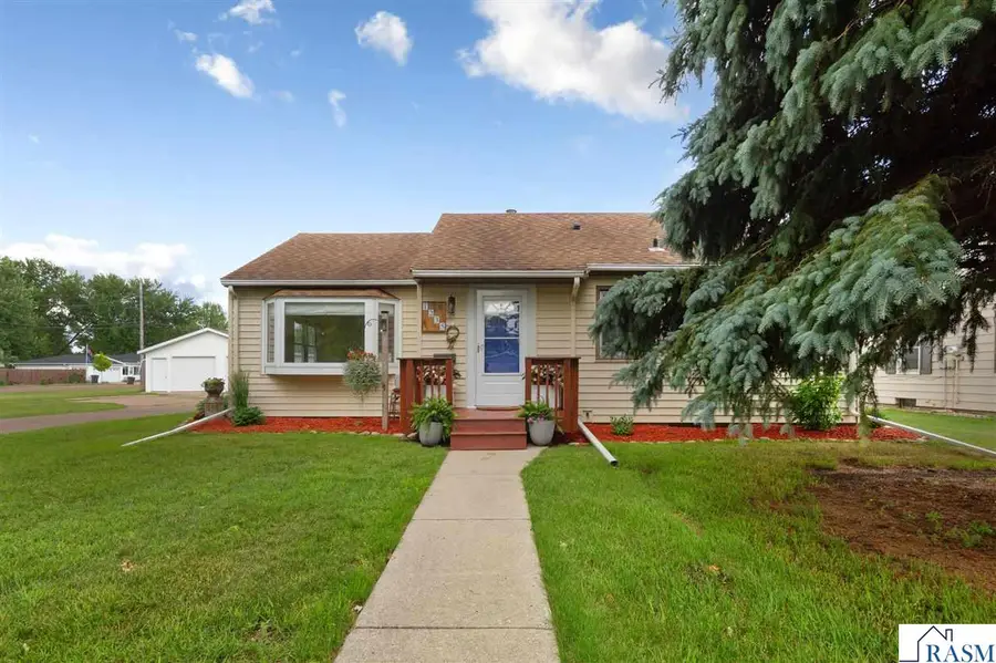 1235 Marsh St, Mankato, MN 56001 - #2