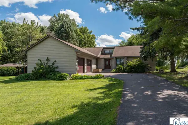 7044 Da Mar Est, St. Peter, MN 56082