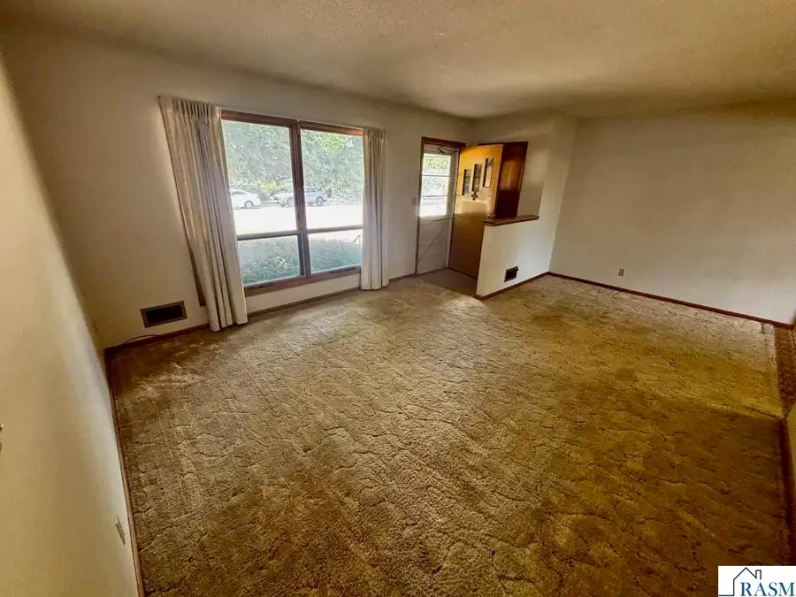 505 W Saint Julien Street, Saint Peter, MN 56082 - #3