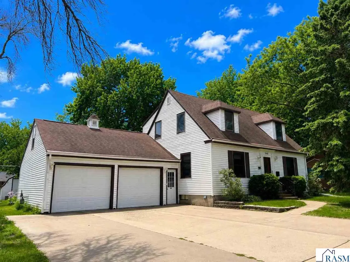 940 Victoria Street, Fairmont, MN 56031 - #1