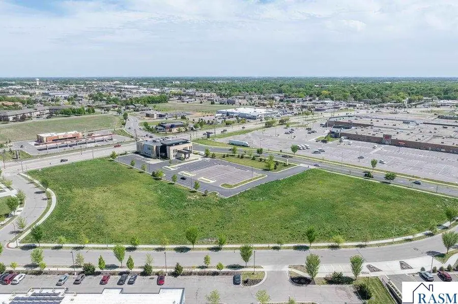 Lot 2, Block 1 Kearney Addition No. 3, Mankato, MN 56001 - #3