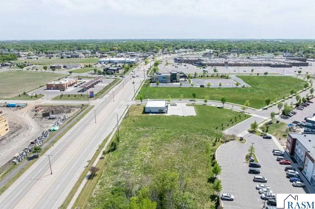 Lot 2, Block 1 Kearney Addition No. 4, Mankato, MN 56001 - #1