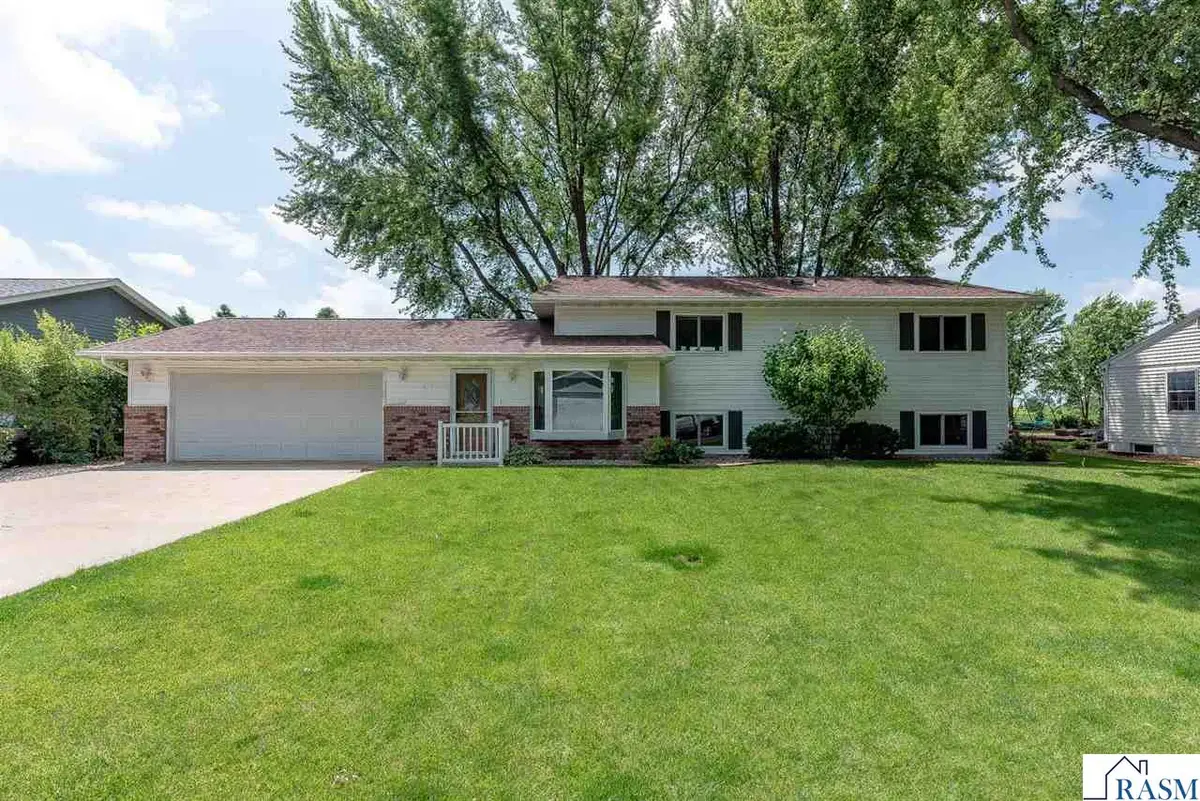 211 Holly Lane, Janesville, MN 56048 - #1