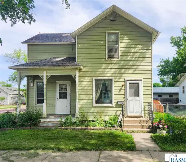 120 NW Elm Street, Sleepy Eye, MN 56085