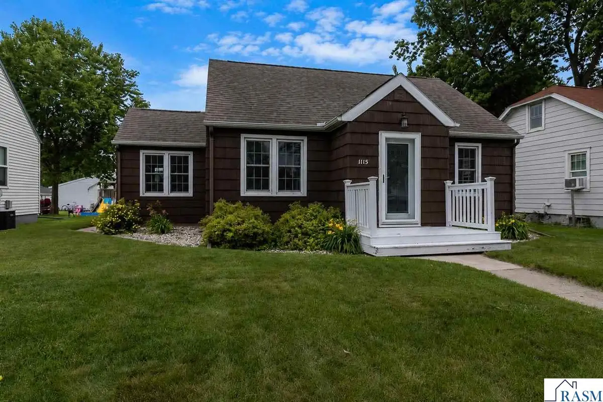 1115 N Jefferson Street, New Ulm, MN 56073 - #1