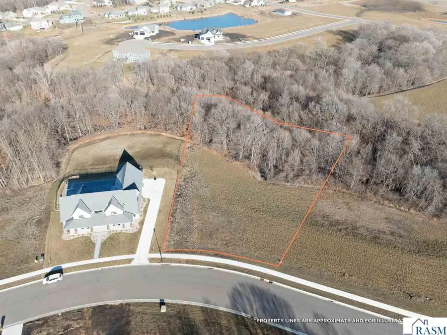 22 South Pointe Court, North Mankato, MN 56003 - #2