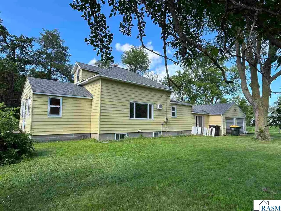 302 County Road 19 N, Odin, MN 56160 - #3