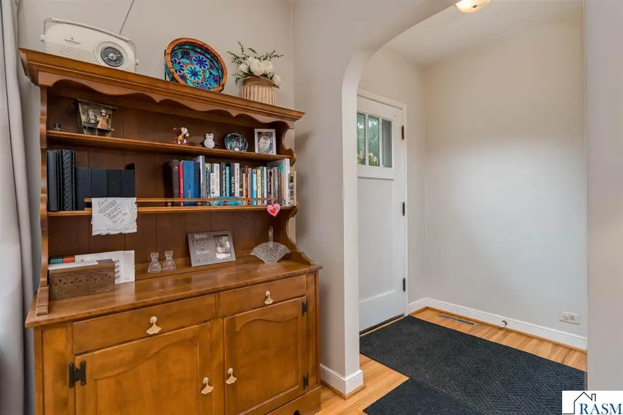 1211 Carney Avenue, Mankato, MN 56001 - #2