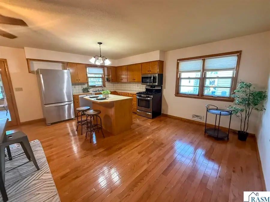 904 N German Street, New Ulm, MN 56073 - #2
