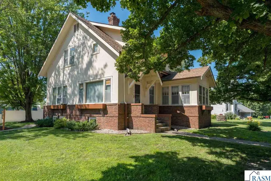 301 W 1st Street, Janesville, MN 56048 - #2