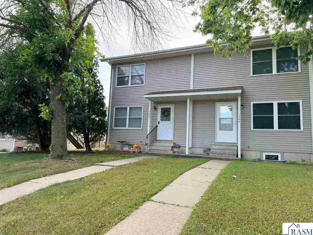 1306 S German Street, New Ulm, MN 56073 - #1