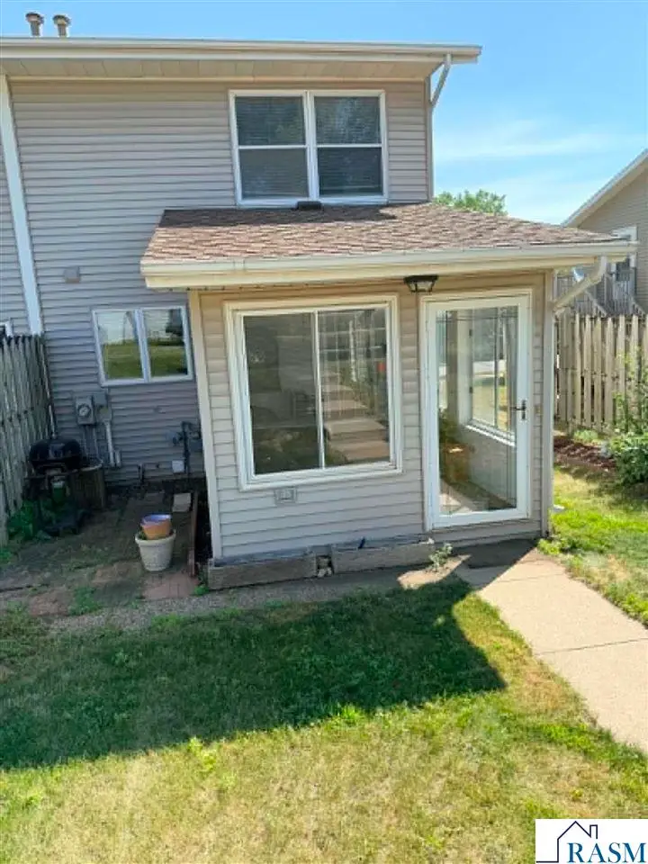 1306 S German Street, New Ulm, MN 56073 - #2