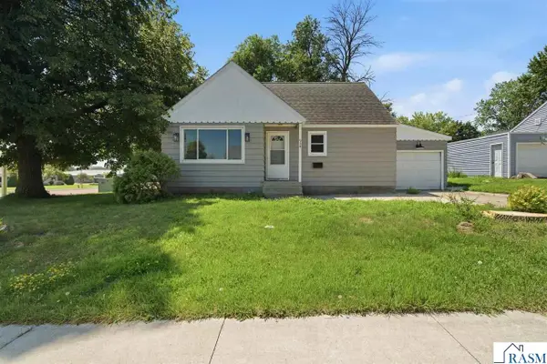 954 Victoria Street, Fairmont, MN 56031