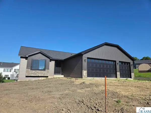 2 Marie Circle, Elysian, MN 56028-1229
