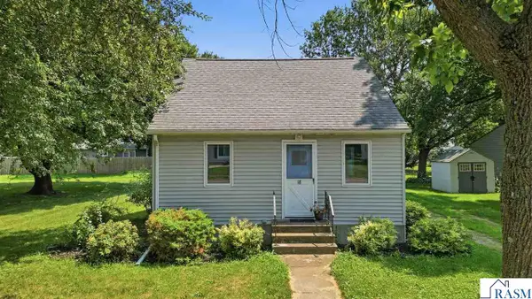 18 S Ann Street, Minnesota Lake, MN 56068