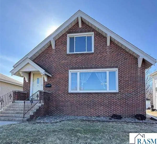 20 SW 2 Avenue, Wells, MN 56097