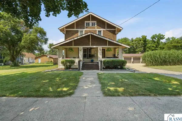 137 NW 1st Avenue, Winnebago, MN 56098