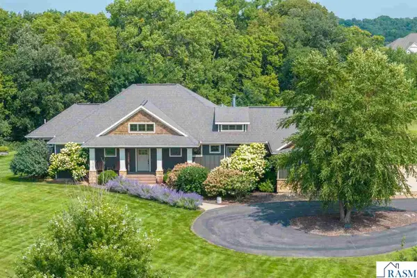 265 Summerfield Trail, Mankato, MN 56001