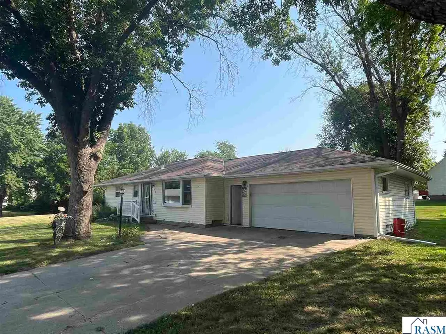 515 10th Street South, Saint James, MN 56081 - #3