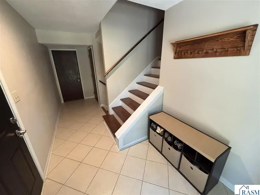 1609 Gateway Drive, Albert Lea, MN 56007 - #3