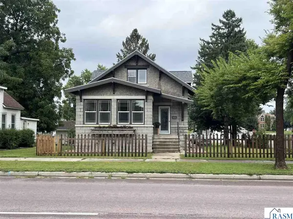 812 N Broadway Street, New Ulm, MN 56073