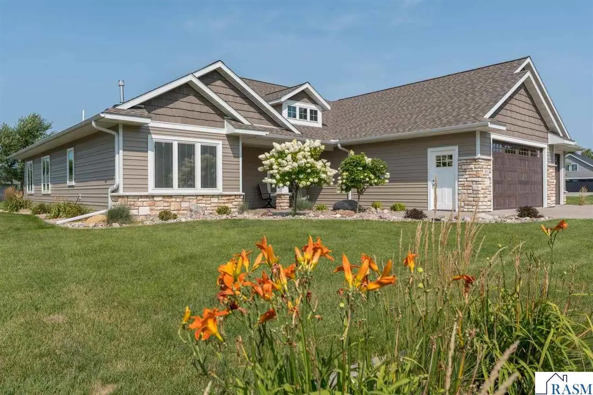 301 Dancing Waters Circle, Mankato, MN 56001 - #1