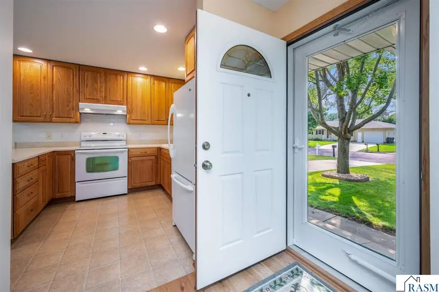 129 Marabou Drive, Mankato, MN 56001 - #2