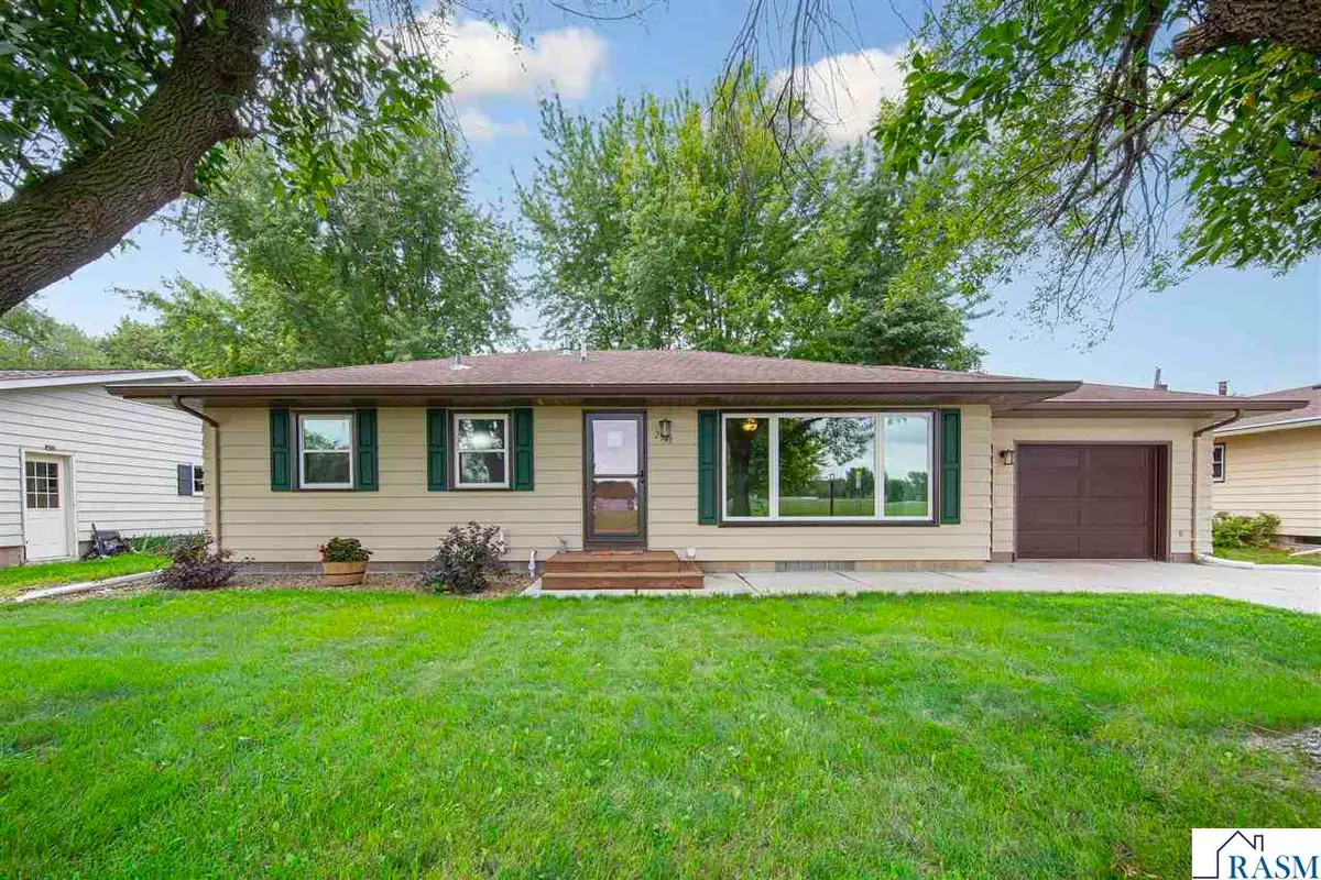 2541 E Main Street, Mankato, MN 56001 - #1