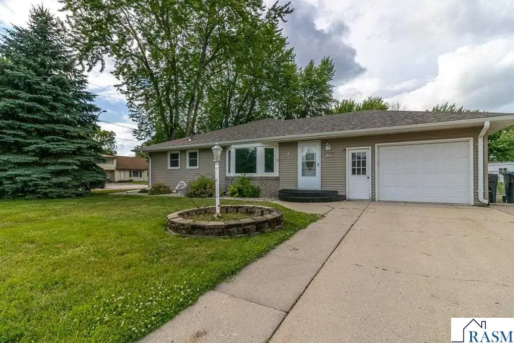100 Meadow Lane, Mankato, MN 56001 - #1