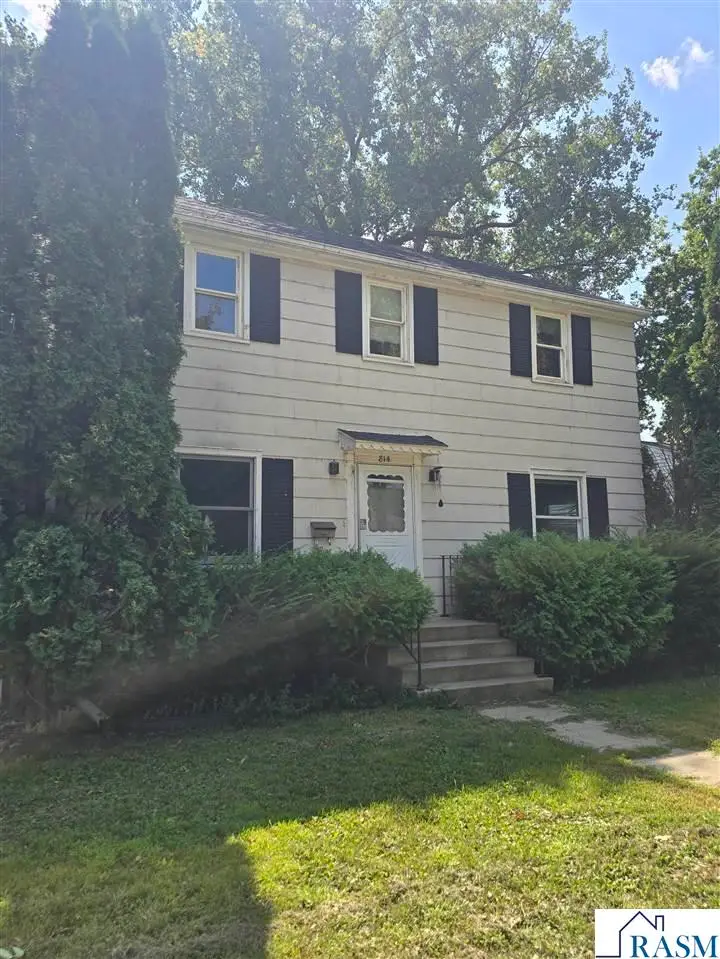 814 S 4th Avenue, Saint James, MN 56081 - #3