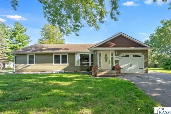 216 Haynes Street, Mankato, MN 56001