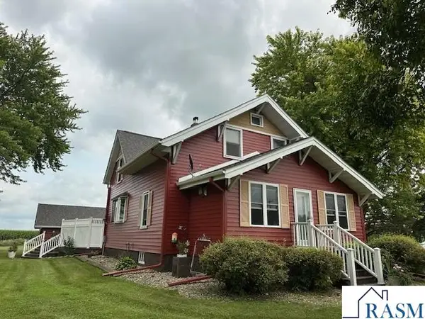 40949 281st Avenue, Le Sueur, MN 56058
